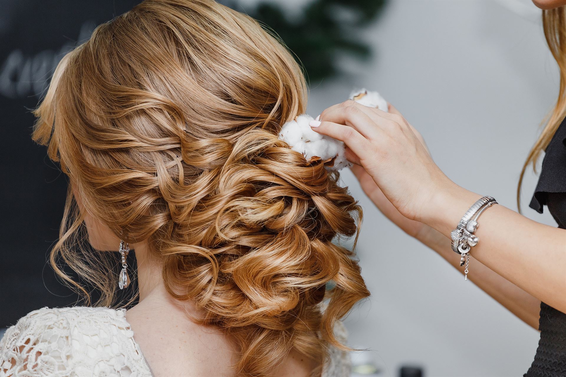 Coupe pour mariage à Saint-Menehould : pourquoi faire confiance à Diff’Hair’Ence ?